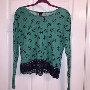 RUE21 long sleeved shirt.  Green & Navy size L